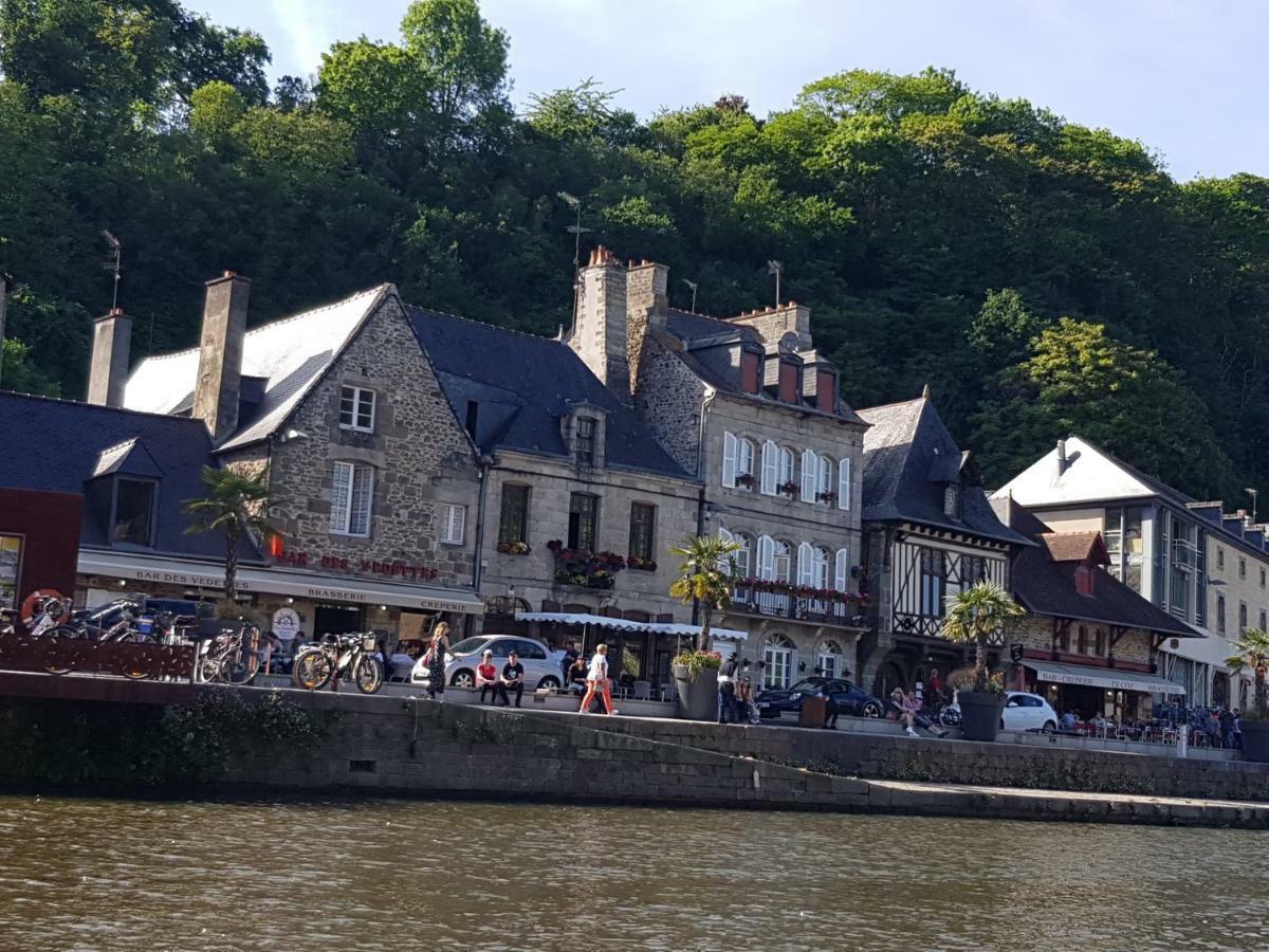 Le Grand Domaine Du Rocher Bonnemain Exterior photo