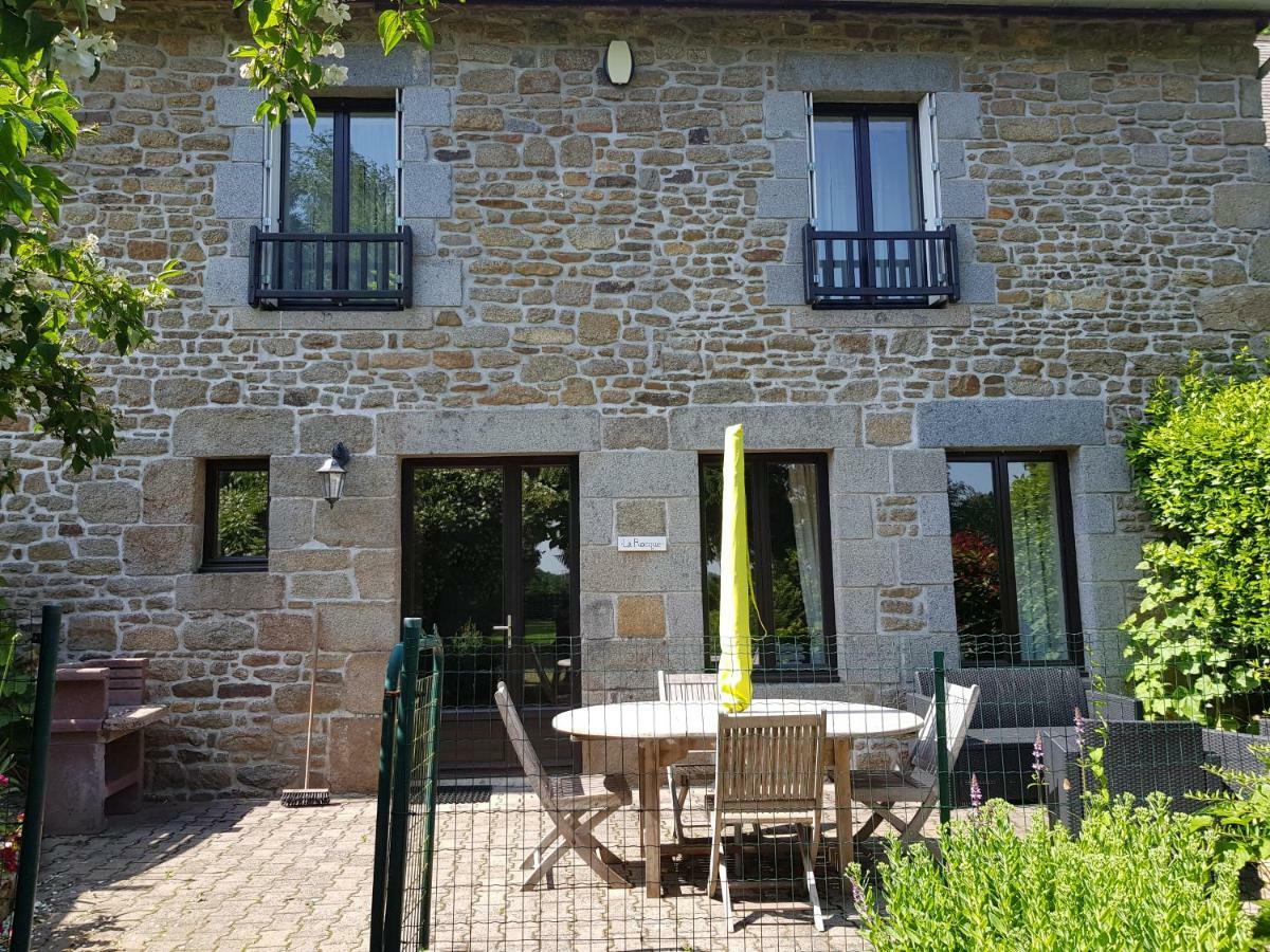 Le Grand Domaine Du Rocher Bonnemain Exterior photo